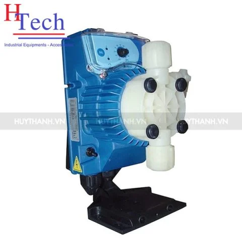 Bơm định lượng Huy Thành